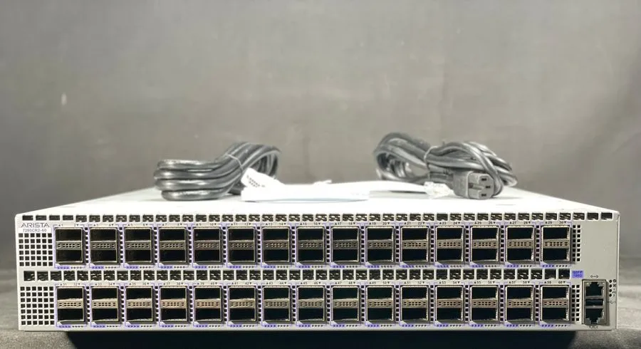 Коммутатор Arista 7280R2 DCS-7280CR2-60-F Data Center Switch 60x100GbE QSFP28