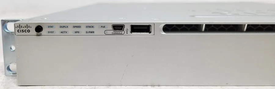 Коммутатор Cisco Catalyst WS-C3850-24P-S Switch 24 Port Gigabit PoE+ 715W