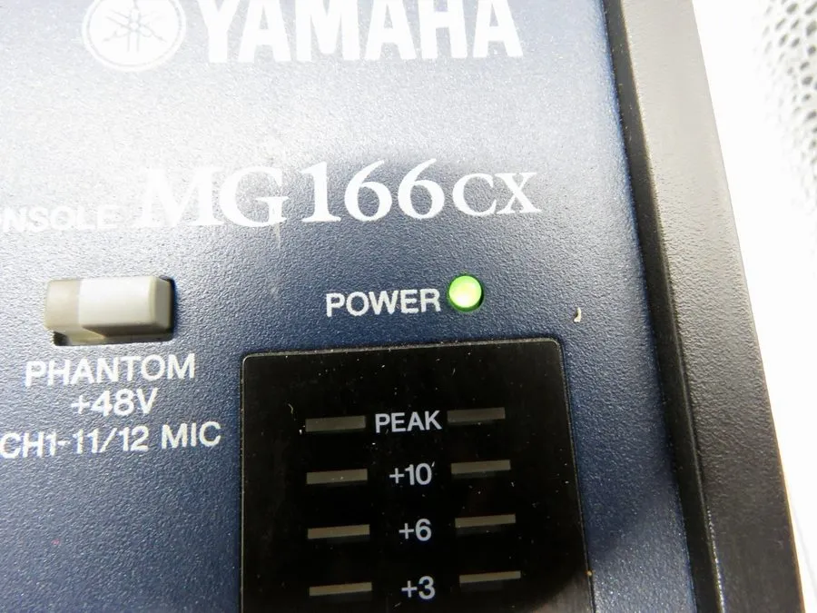 Микшерный пульт Yamaha MG166CX 16 Channel Mixing Console — фото лота 1