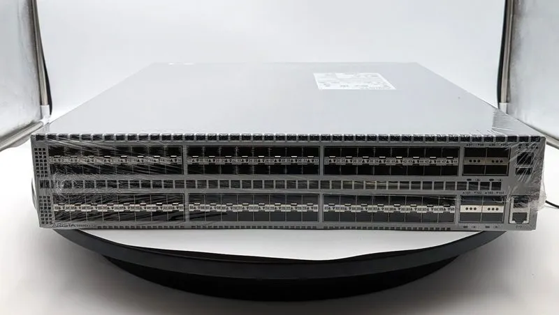 Коммутатор Arista DCS-7050SX2-128-R 96 Port SFP 10G 8 QSFP 40G B-F Air Network S — фото лота 1