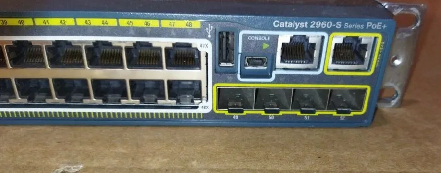 Коммутатор Cisco Catalyst 2960-S 48-Port Gigabit PoE+ 740W Stackable Ethernet Sw — фото лота 2