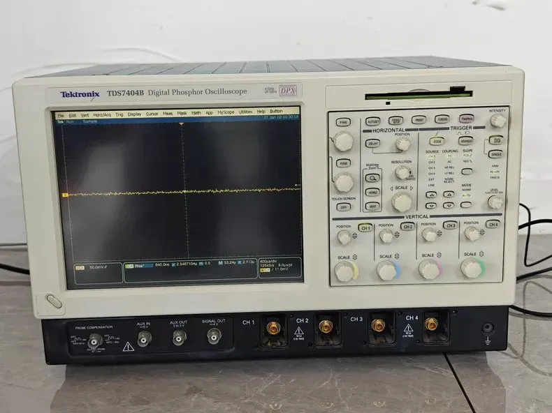 Осциллограф Tektronix TDS7404B Oscilloscope,4GHz,20GS/s,4CH