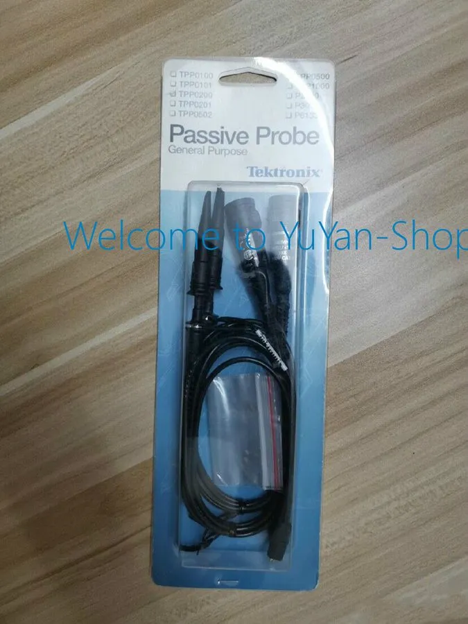 Осциллограф Tektronix TBS2204B 200 MHz 4CH, 2 GS/s Oscilloscope, 4 x TPP0200