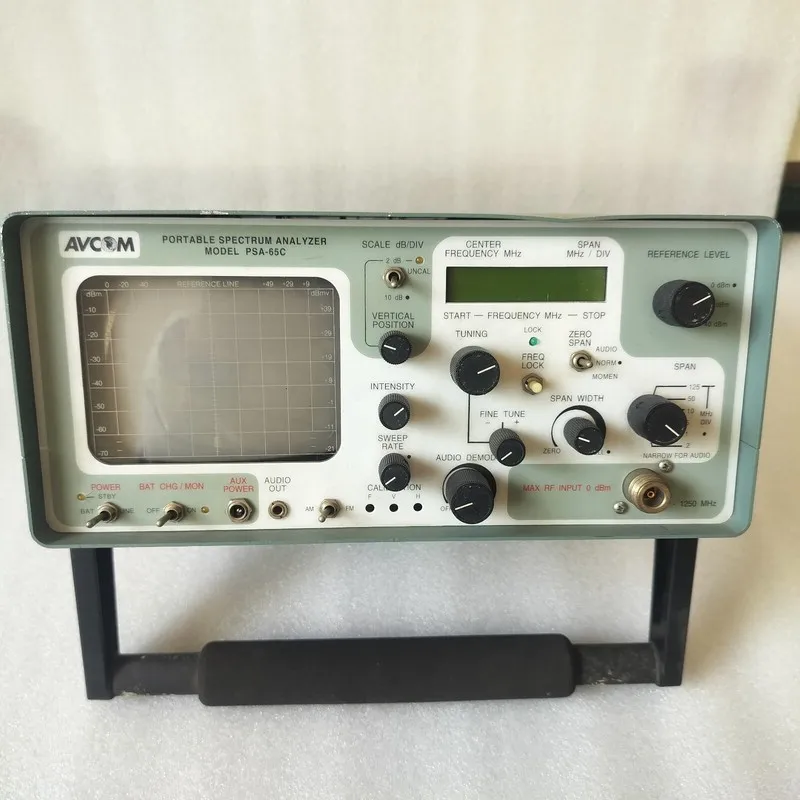 Анализатор спектра AVCOM PSA-65C PORTABLE SPECTRUM ANALYZER 1-1250 MHz