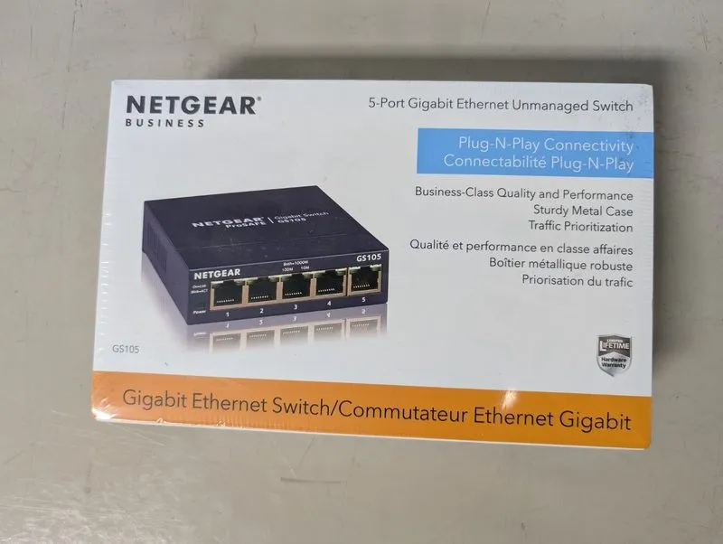 Коммутатор NETGEAR GS305300PAS 5 Port Gigabit Ethernet Unmanaged Switch — фото лота 1