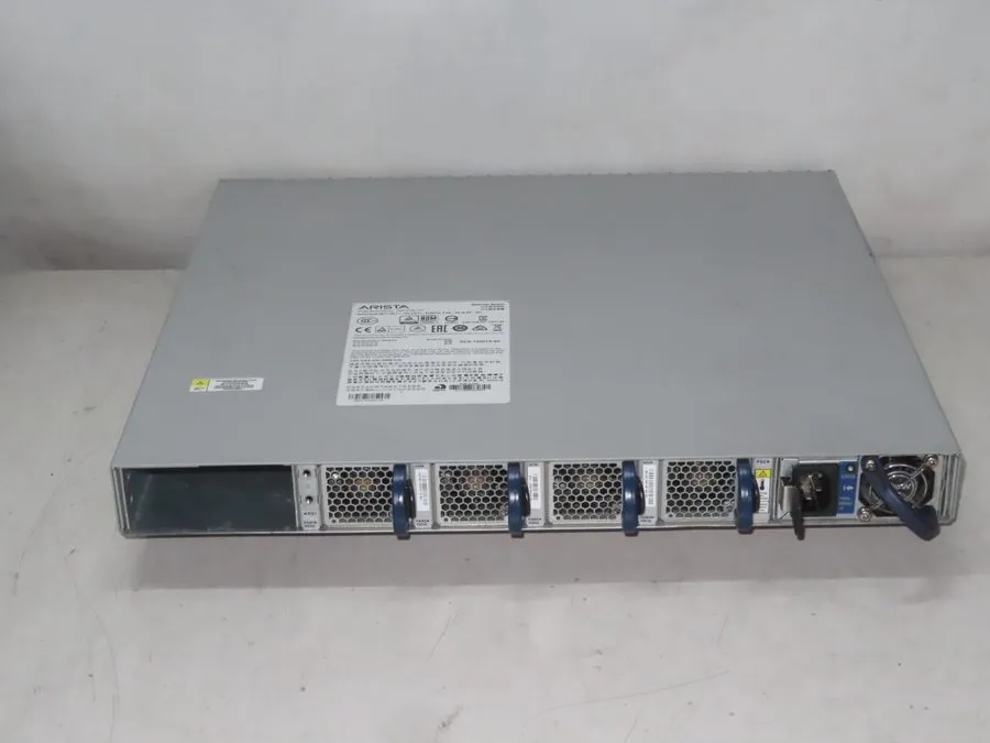 Коммутатор Arista DCS-7050TX-64-R 48 Port 1/10GBASE-T 4 QSFP 40G R-F Air Switch