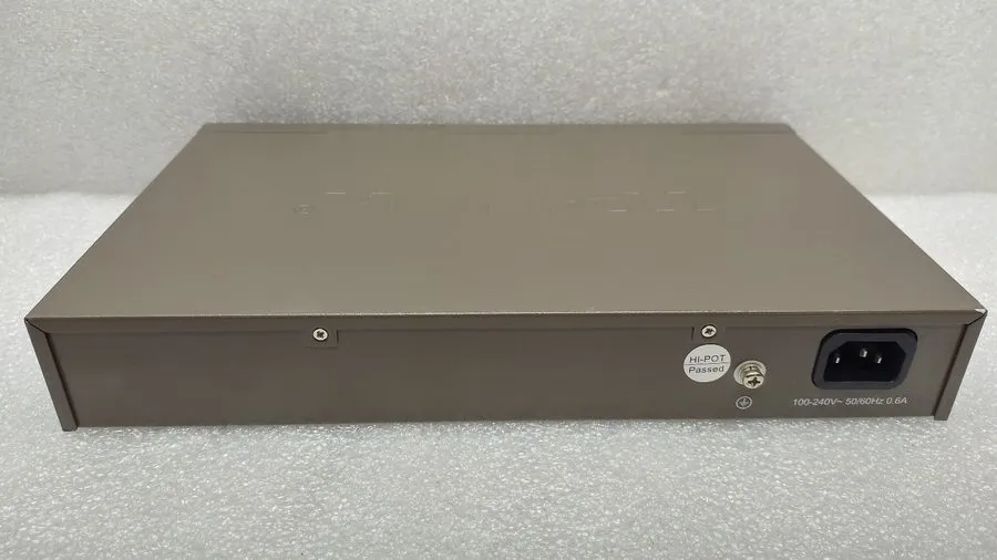 Коммутатор TP-LINK TL-SG3210 Gigabit 8-Port Managed Switch Damage Box