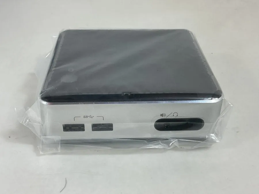 Оргтехника Intel NUC D34010WYK i3-4010U Mini PC mHDMI mDP USB 3.0 BOXD34010WYK1