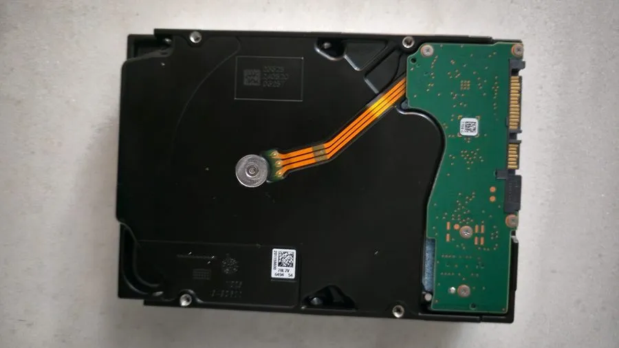 Жёсткий диск SEAGATE 12TB 7.2K SATA 3.5 EXOS X12 ENTERPRISE 6GB/S HARD DRIVE ST1 — фото лота 1