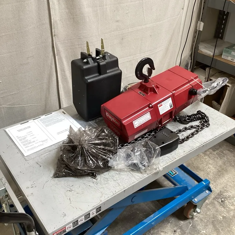 Таль Dayton 3YE18 1 Ton 2000Lb Electric Chain Hoist 20' Lift 16Fpm 460V 3Ph Trol