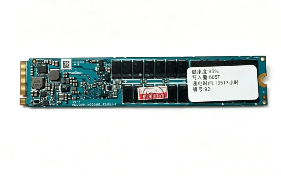 SSD-накопитель Kioxia XD5 1.92TB 1920GB PCIe Gen3 x4 NVMe M.2 22110 SSD KXD51LN1 — фото лота 1