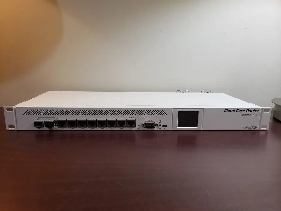Маршрутизатор MikroTik CCR1009-7G-1C-1S+ router&lhy