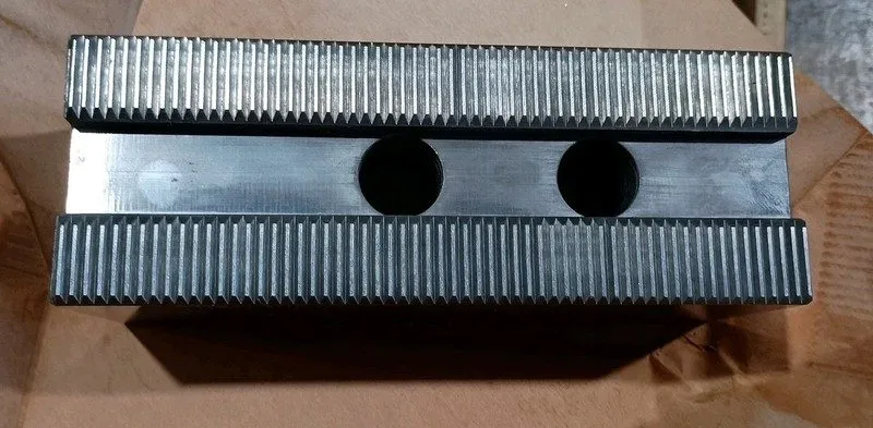 Режущий инструмент LMC PC21-180-01-04 Lathe Chuck Flat Steel Soft Jaws 21" SET o