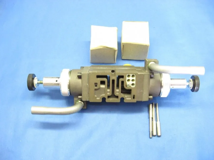 Клапан NUMATICS 152RD100J000000 PRESSURE REGULATOR VALVE UNIT