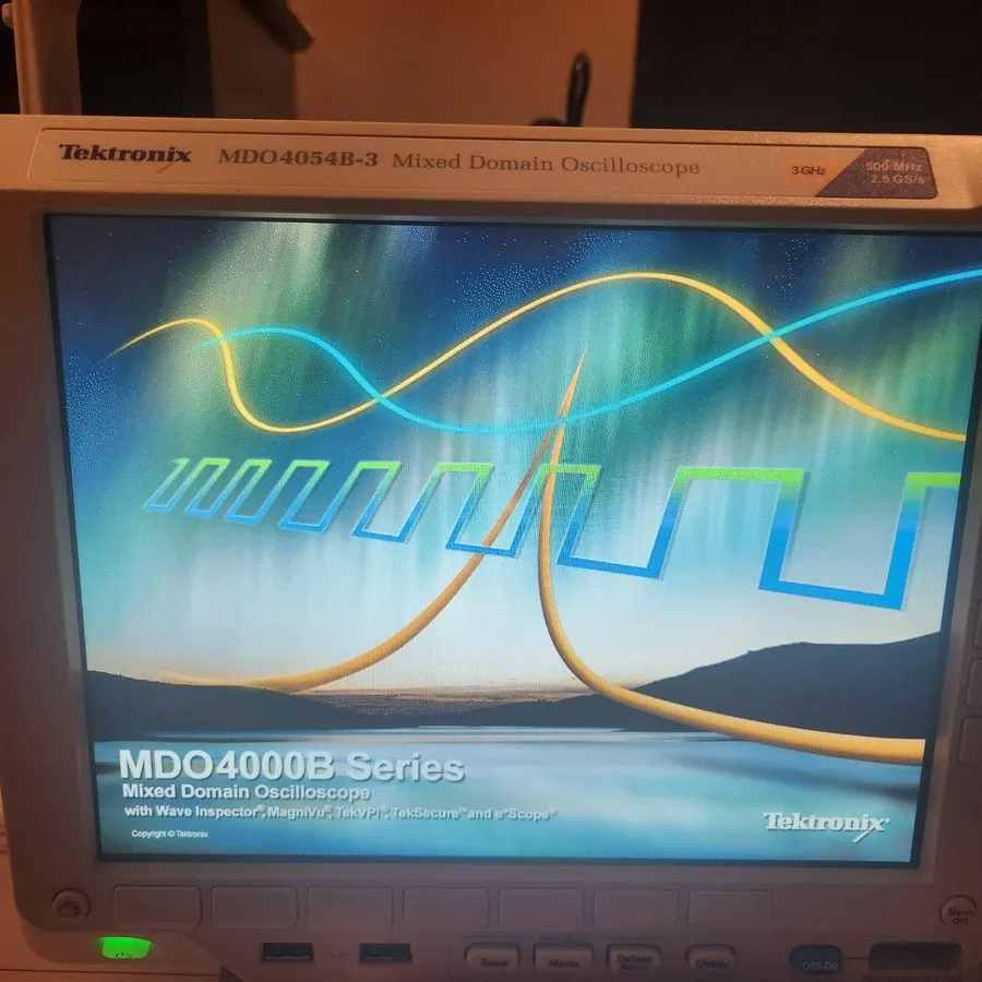 Осциллограф Tektronix MDO4054B-3 Oscilloscope Mixed Domain 500MHZ, 4CH, 2.5GS/S, — фото лота 1