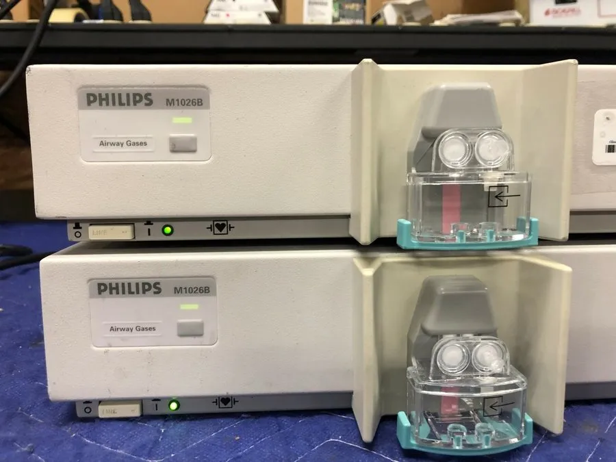 Медицинское оборудование Lot of Two Philips M1026B 5-Agent Gas Modules