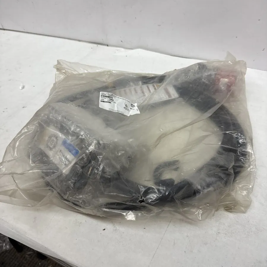 Разъём HARTING/ HAN-ECO M1138200-002 CONNECTOR CABLE ASSEMBLY W/ 30A BREAKERS