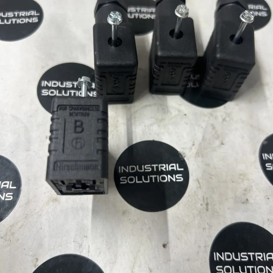 Коммутатор ’s LUMBERG AUTOMATION HIRSCHMANN 932977100 Conn Rect Valve Cable Sock — фото лота 1