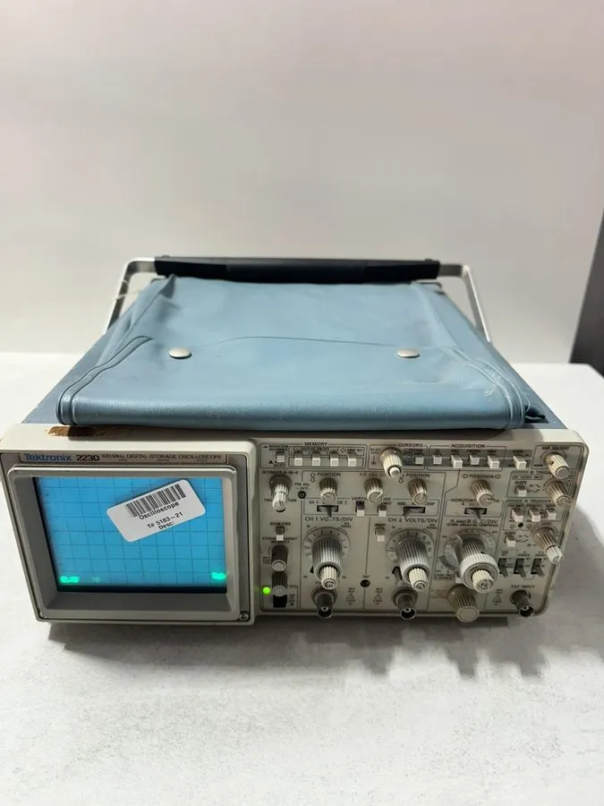 Осциллограф Tektronix 2230 100mhz Digital Storage Oscilloscope (YTH44)