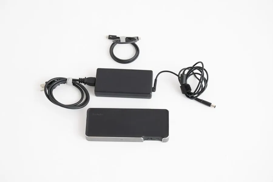 Док-станция Kensington SD5200T Thunderbolt 3 Dual Monitor 85W Docking Station (M
