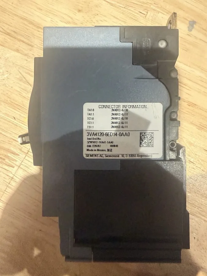 Автоматический выключатель SIEMENS 3VA4120 -6ED14-0AA0 single pole 20amp molded