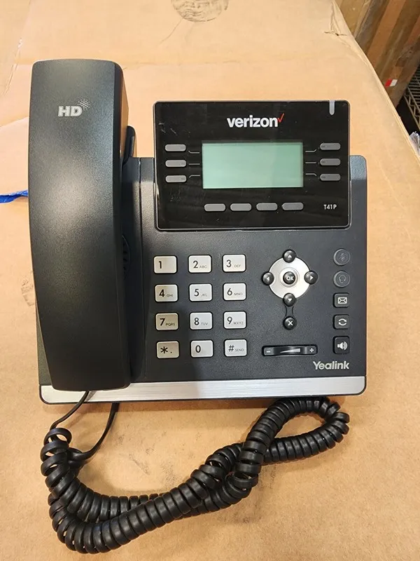 IP-телефон Yealink SIP-T41P PoE Ultra Elegant VoIP Phone