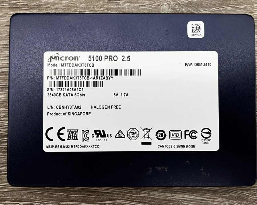 SSD-накопитель Micron 5100 PRO 3.84TB SATA 6Gbps SED 2.5in SSD MTFDDAK3T8TCB Y1J