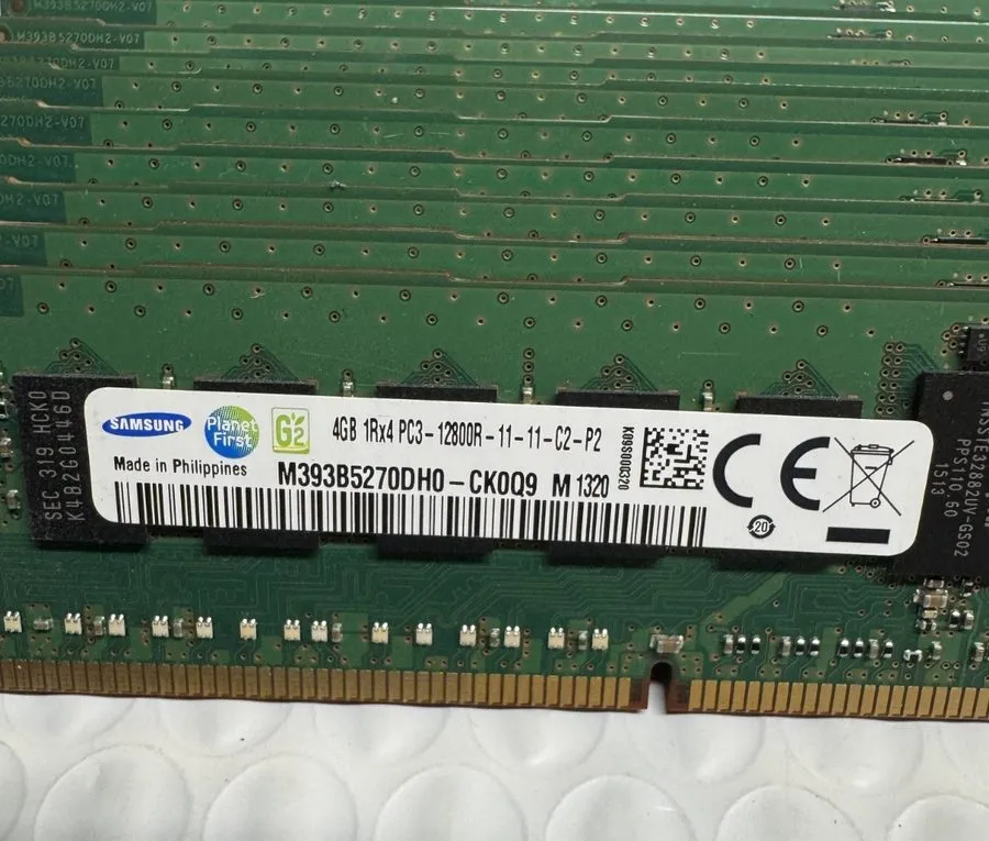 Модуль памяти 4GB HP 647648-071 DDR3-1600 PC3-12800R CL11 1.5V ECC Registered Me