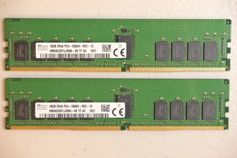 Модуль памяти Kingston 64GB (2x32GB) DDR4 PC4-2666V ECC Registered RDIMM 288-Pin