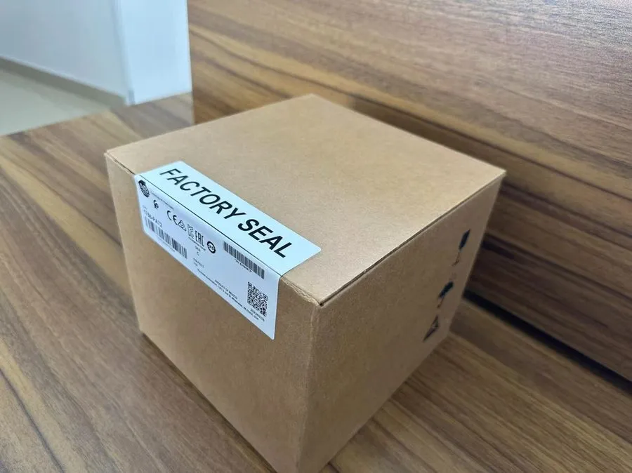 ПЛК Allen Bradley 1756-PA72 C ControlLogix Rack Chassis Power Supply AC PLC 25W