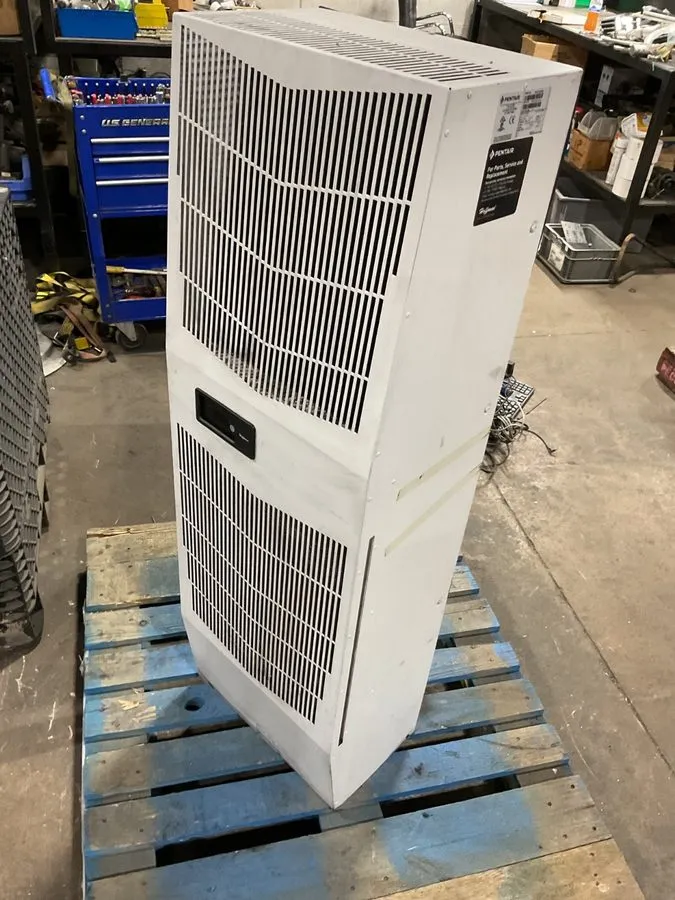 Кондиционер PENTAIR G521246G050 ELECTRICAL ENCLOSURE AIR CONDITIONER 3.6 A 400/4
