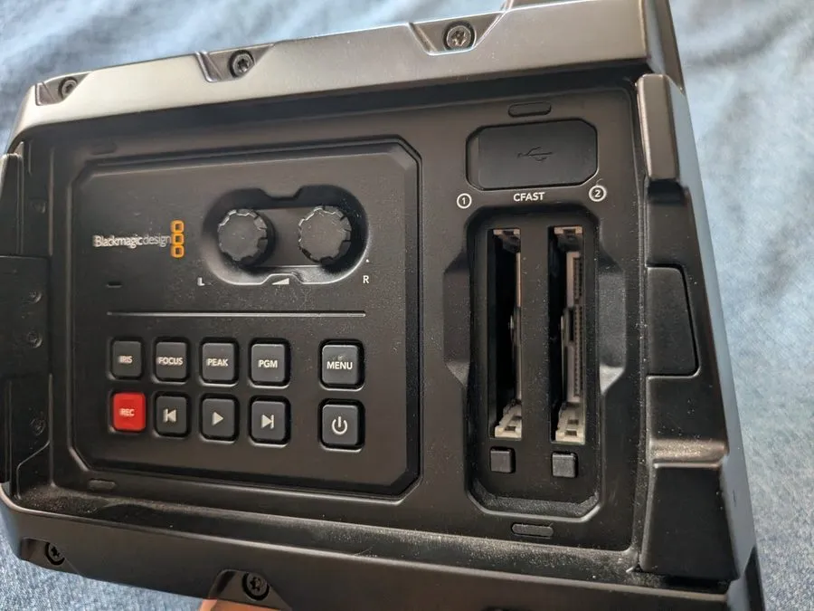 Камера Blackmagic Design URSA Mini 4.6K Camera CG01T43 — фото лота 1