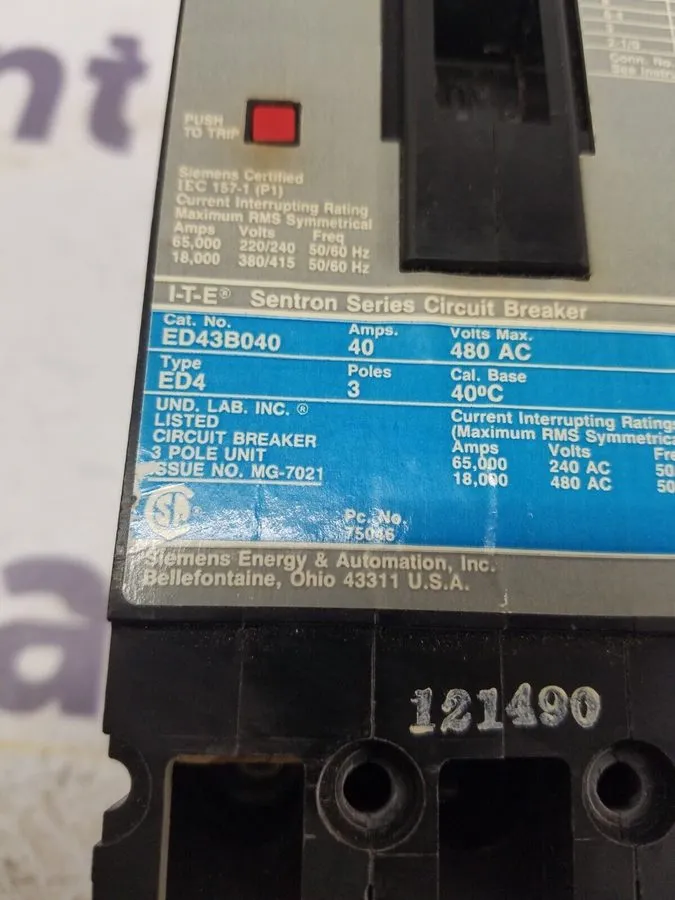 Автоматический выключатель Siemens Sentron ED43B040 Molded Case Circuit Breaker 