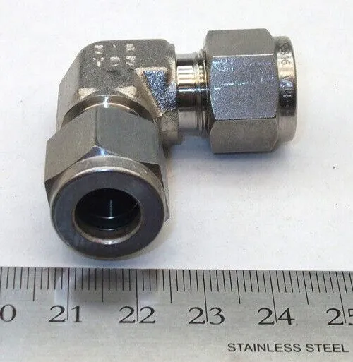 Фитинг Swagelok SS-600-9 Union Elbow 3/8” Tube Fitting Stainless Steel