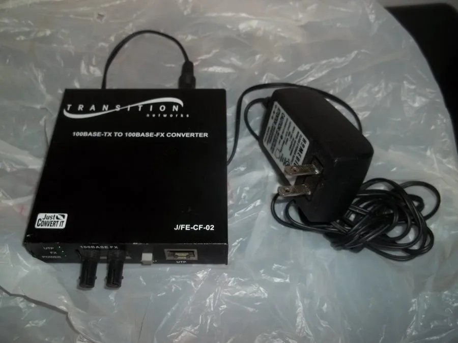 Медиаконвертер TRANSITION NETWORKS J/FE-CF-02 MEDIA CONVERTER NSNP