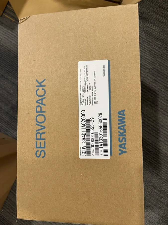Сервопривод 1PC Yaskawa SGDV-8R4D11A020000 Servo Driver Expedited Shipping
