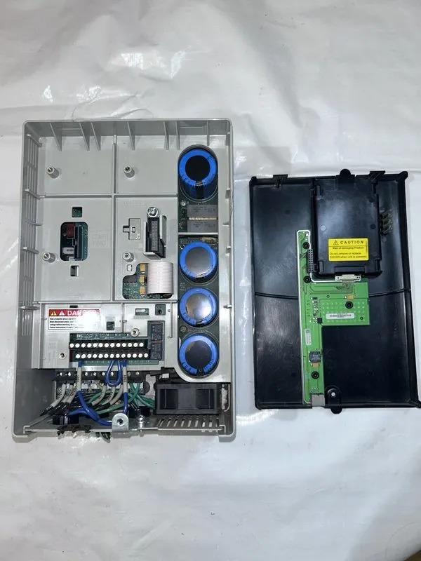 Частотный преобразователь Allen-Bradley PowerFlex 70 AC Drive 20AD011A0AYNANNN 7 — фото лота 2