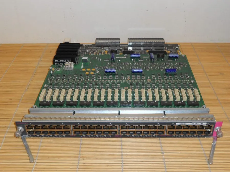 Коммутатор CISCO WS-X6548V-GE-TX Catalyst 48-port 10/100/1000 LIFETIME