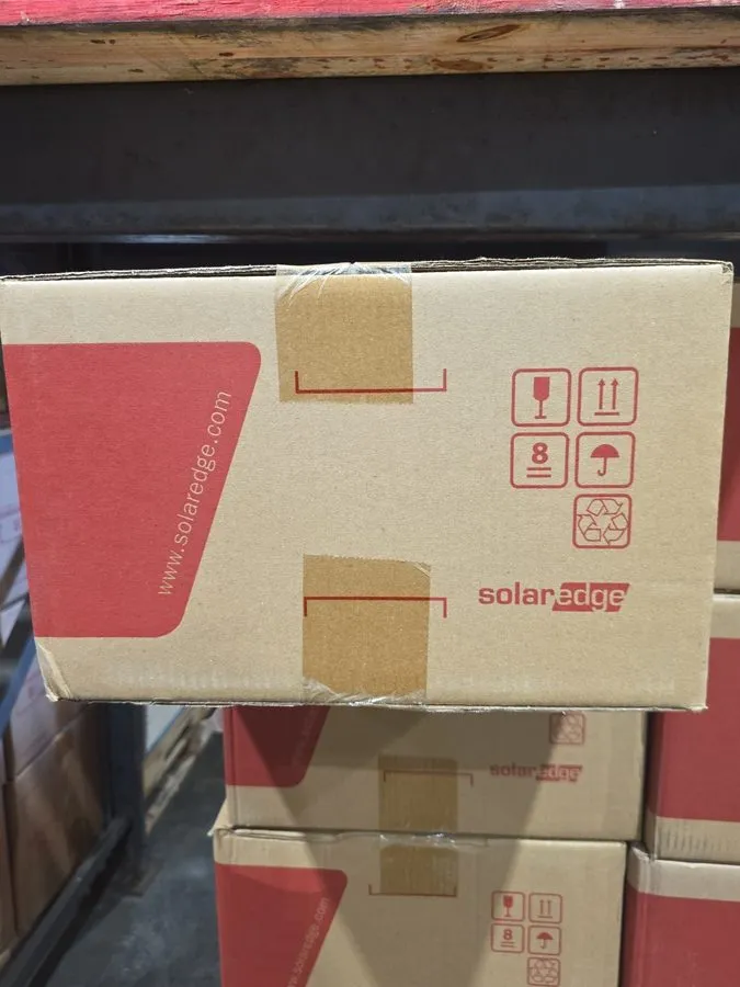 Инвертор Solaredge SE3800H-US Single-Phase Grid-tie Inverter — фото лота 2