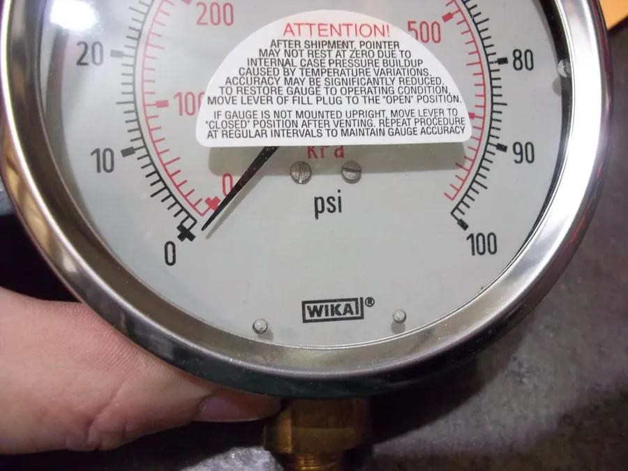 Трубопроводная арматура WIKA 4280091 213.53 Pressure Gauge 0-100 PSI 4” 1/4. H-2
