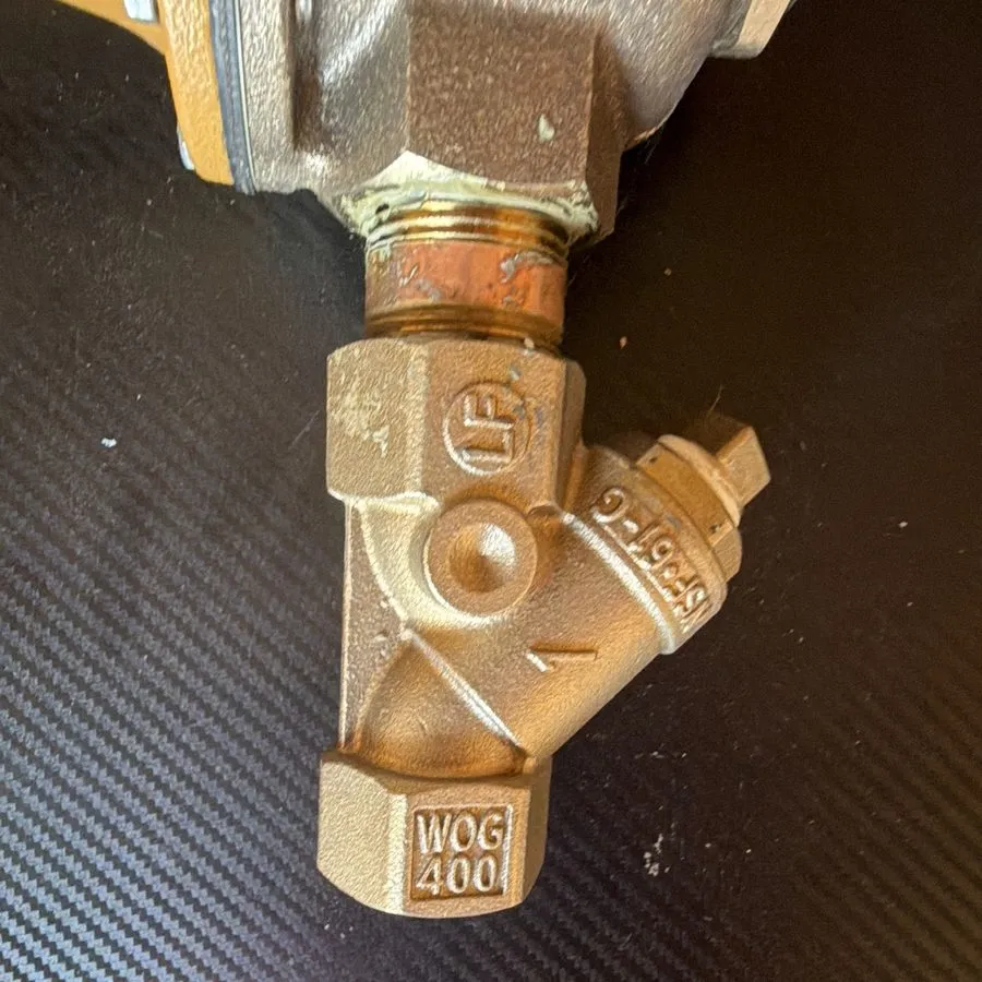 Клапан Watts LF223 LFN223 Lead-Free High Capacity Pressure Regulator Valve — фото лота 1