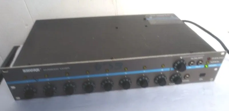 Радиосистема Shure AMS8000 Automatic Microphone System 8-CH 8 Channel Mixer