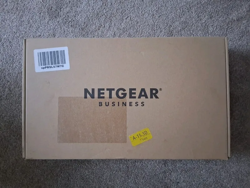 Коммутатор Netgear GS324TP-100NAS Gigabit Ethernet Switch