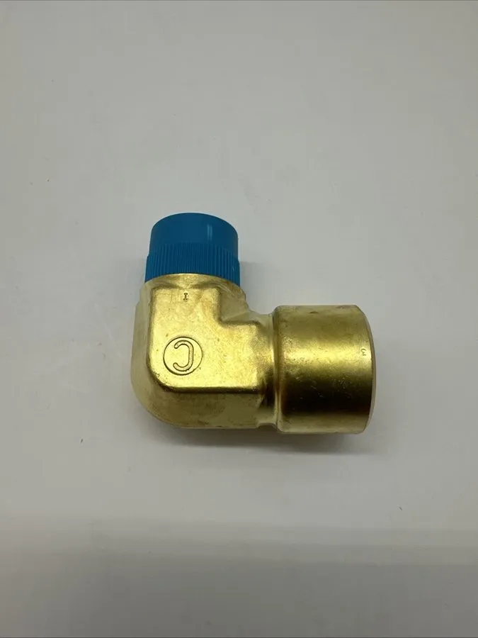 Фитинг Swagelok B-12-SE Brass Pipe Fitting FNSP — фото лота 2
