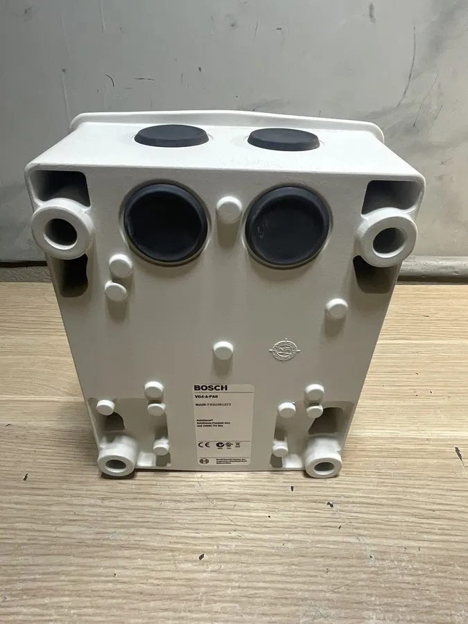 Камера Bosch Autodome Security Camera Pendant Arm Power Box P/N: VG4-A-PA0 — фото лота 3