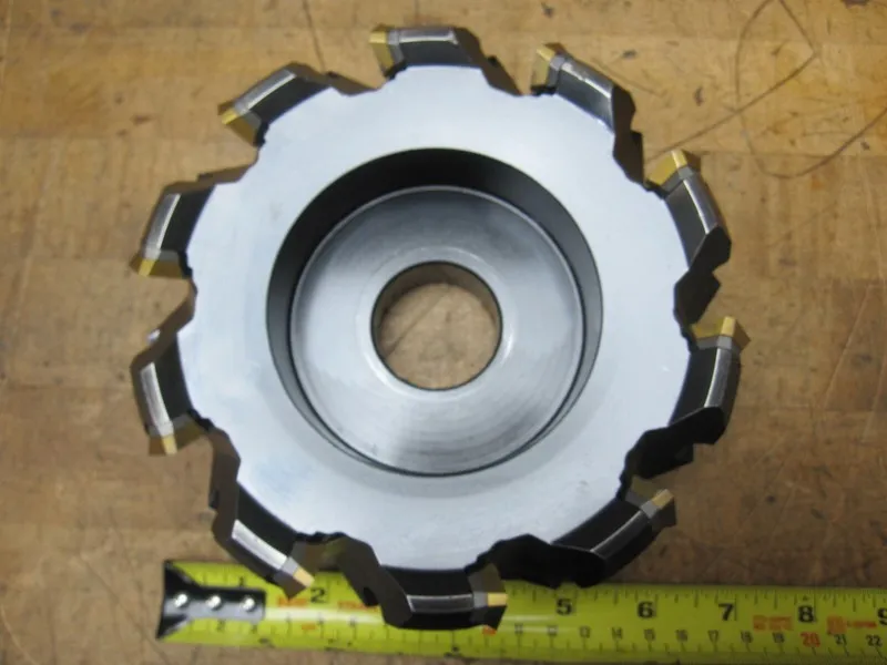 Режущий инструмент SANDVIK RA245-152R38-12M INDEXABLE FACE MILL DIA. 6'' INSERT