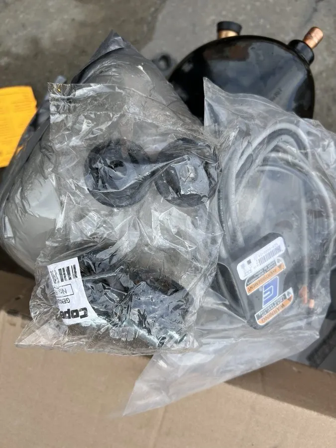 Компрессор Copeland ZP51LXE-PFV-800 Hermetic Scroll Compressor R410A, 51,000BTU,