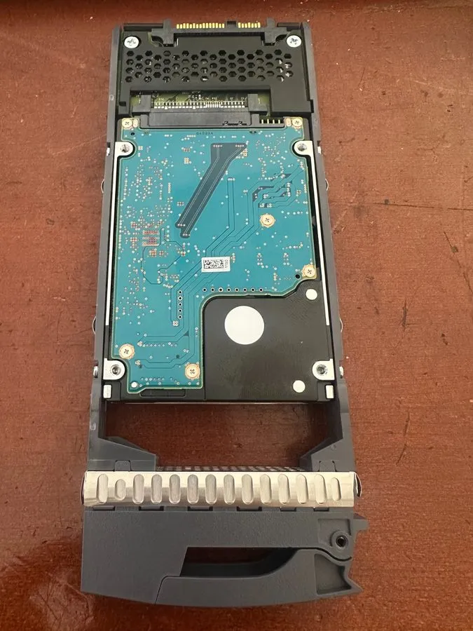 Жёсткий диск NetApp X426A-R6 1.8TB 10K SAS 12G 2.5" SFF HDD Internal Hard Drive