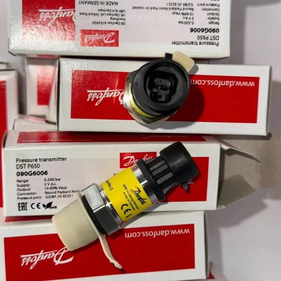 Датчик давления Danfoss 090G6006 pressure transmitter DSTP650