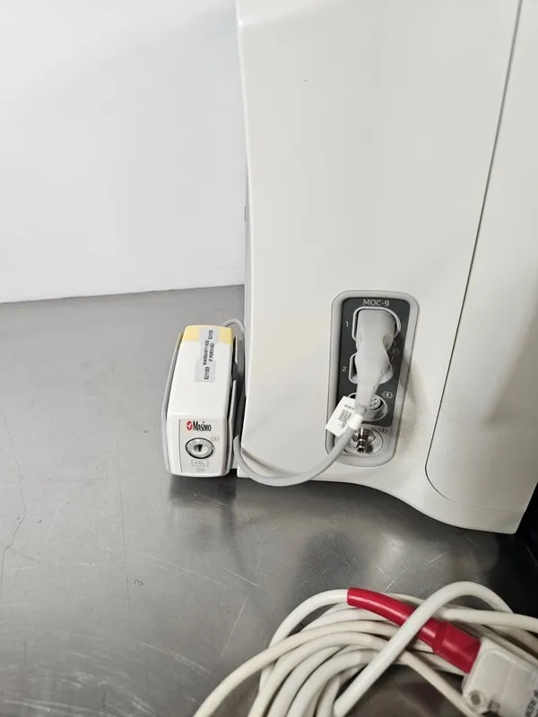 Монитор пациента Masimo RDS7A Root Rainbow Radical-7, ISA CO2, SpO2, MAP, PR, NI